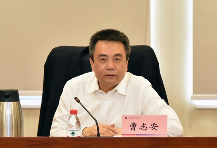 ���ϵľ�����8814(�ɷ�)���޹�˾����