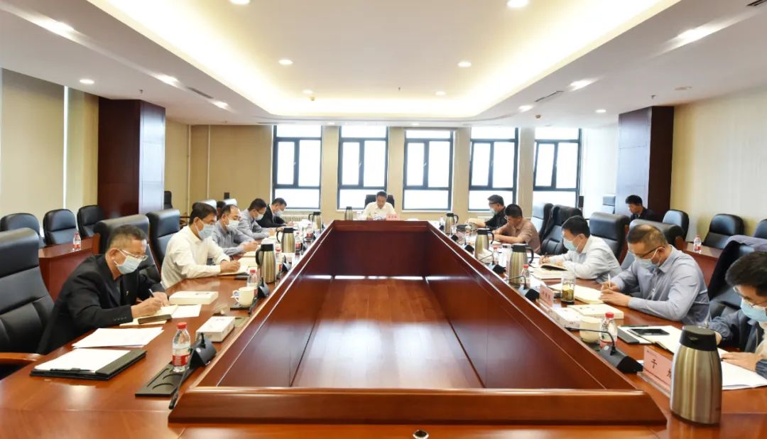 ���ϵľ�����8814(�ɷ�)���޹�˾����