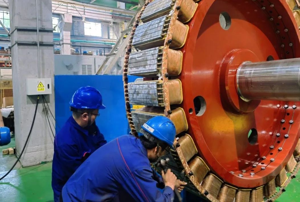 ���ϵľ�����8814(�ɷ�)���޹�˾����