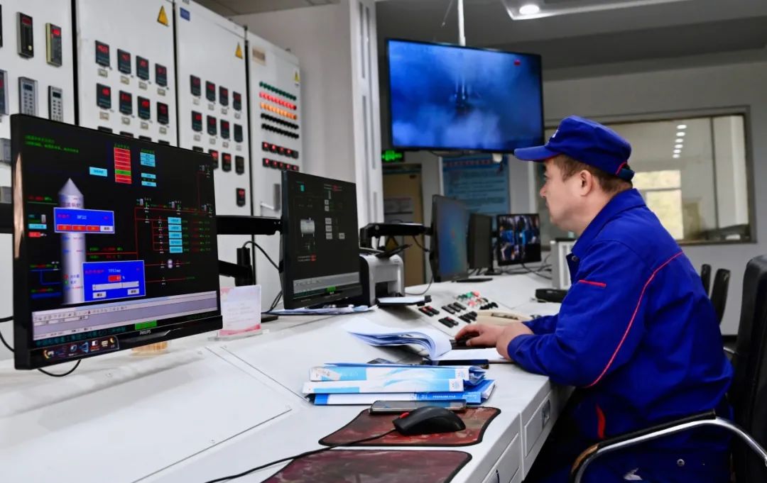 ���ϵľ�����8814(�ɷ�)���޹�˾����