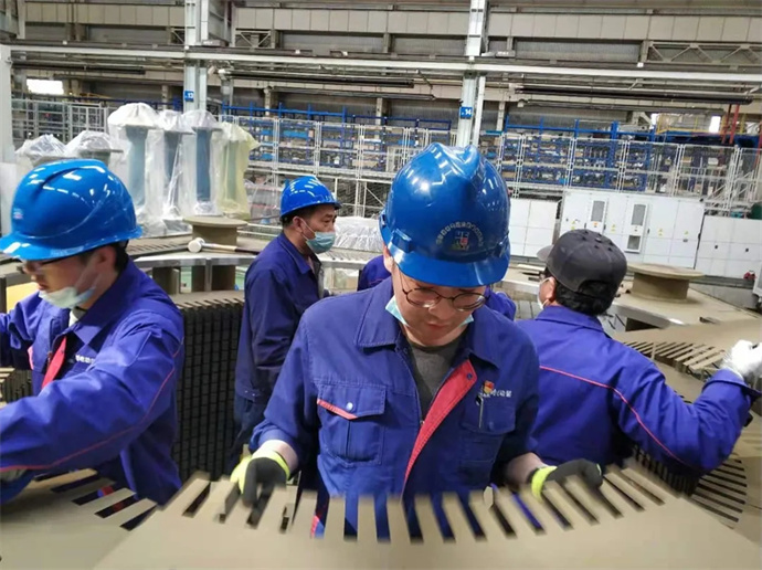 ���ϵľ�����8814(�ɷ�)���޹�˾����