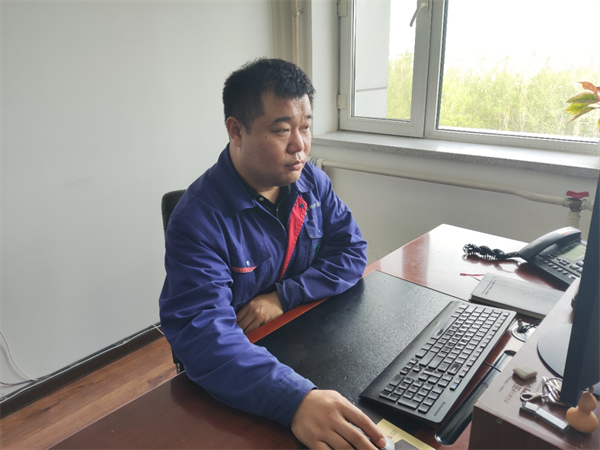 ���ϵľ�����8814(�ɷ�)���޹�˾����