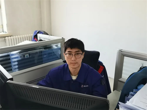 ���ϵľ�����8814(�ɷ�)���޹�˾����