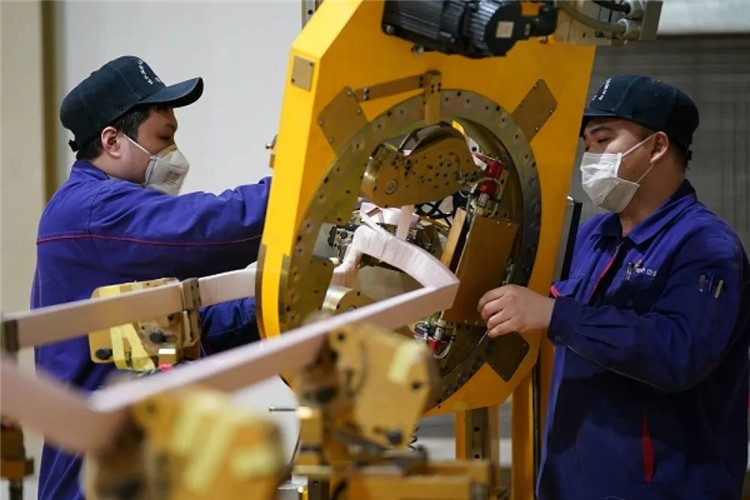 ���ϵľ�����8814(�ɷ�)���޹�˾����