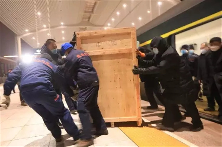 ���ϵľ�����8814(�ɷ�)���޹�˾����