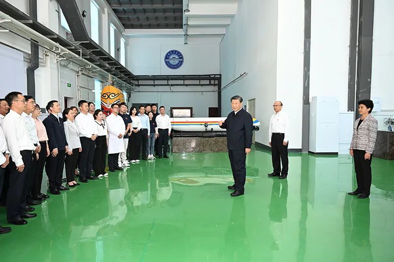 ���ϵľ�����8814(�ɷ�)���޹�˾����