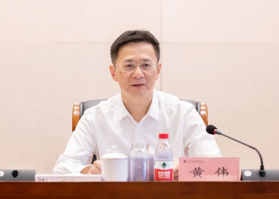 ���ϵľ�����8814(�ɷ�)���޹�˾����