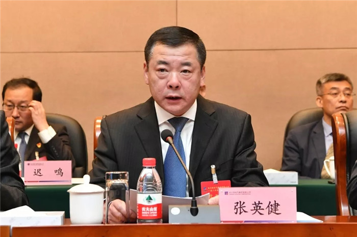 ���ϵľ�����8814(�ɷ�)���޹�˾����